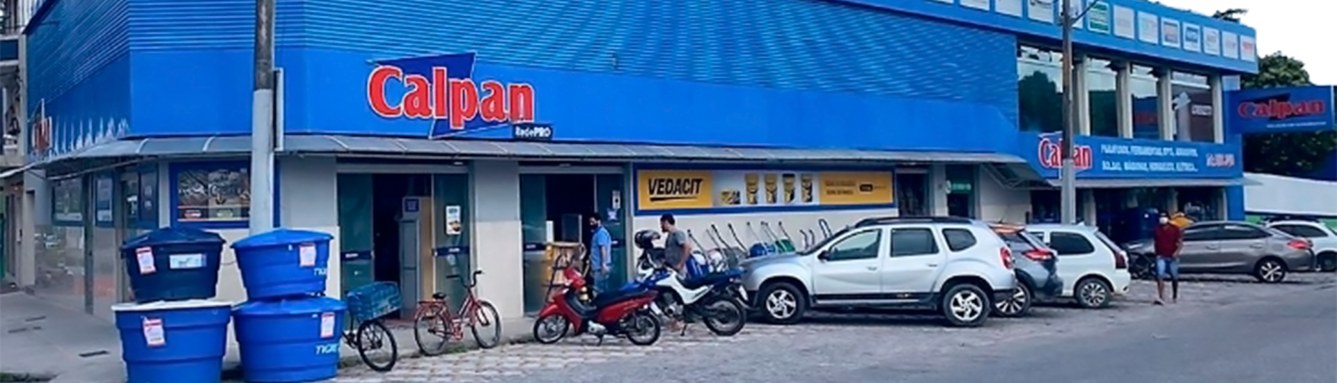 foto da frente da loja Calpan